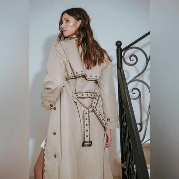 926. DOUBLE BREASTED EMBROIDERED TRENCHCOAT - Picture 9 of 13